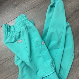 XS surgical green figs scrubs